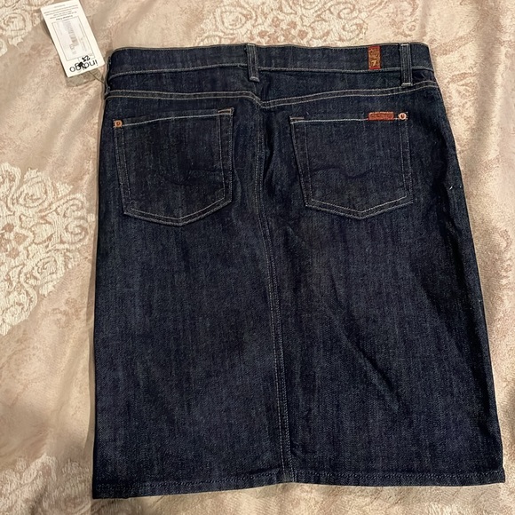 Denim jeans skirt with front slit. NWT size 28 - Picture 4 of 5